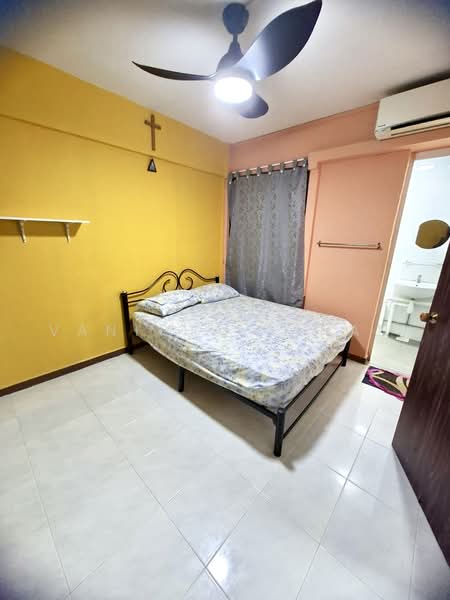 561 Ang Mo Kio Avenue 10, 561 Ang Mo Kio Avenue 10, Room Rental, 30 sqft, HDB Flat For Rent, by Vanitha Vanan, 500237845 - Bedroom - PropertyGuru.com.sg