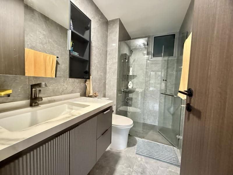 Ferraria Park Condo, 24 Flora Drive, Changi Airport / Changi Village, Room Rental, 118 sqft, Condominium For Rent, by Young Chng, 500237854 - Bathroom - PropertyGuru.com.sg