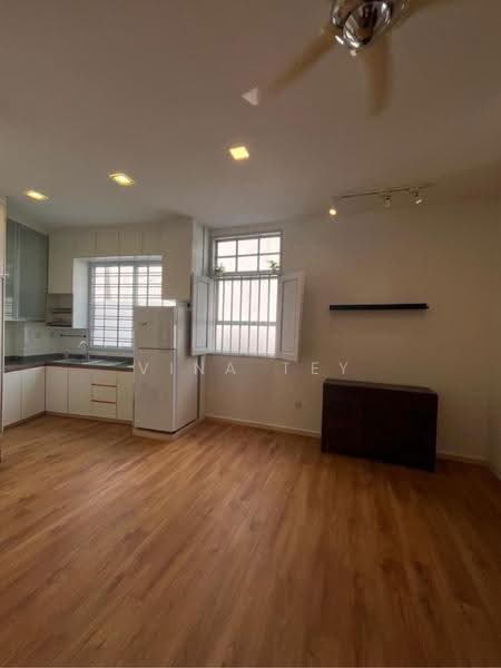 Attitude @ Kim Yam, 1 Kim Yam Road, Orchard / River Valley, 1 Bedroom, 602 sqft, Condominium For Sale, by Vina Tey, 500237860 - PropertyGuru.com.sg