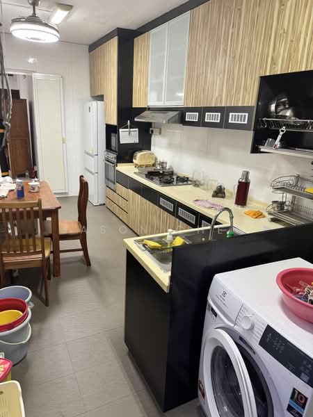 449 Jurong West Street 42, 449 Jurong West Street 42, 3 Bedrooms, 1,109 sqft, HDB Flat For Rent, by Jason Chen, 500237865 - Kitchen - PropertyGuru.com.sg