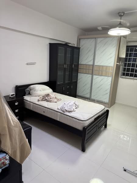 449 Jurong West Street 42, 449 Jurong West Street 42, 3 Bedrooms, 1,109 sqft, HDB Flat For Rent, by Jason Chen, 500237865 - Bedroom - PropertyGuru.com.sg