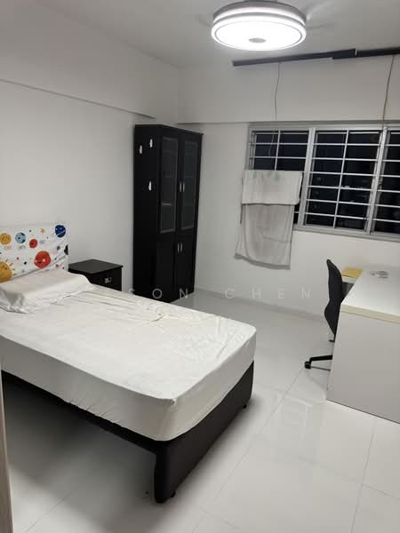 449 Jurong West Street 42, 449 Jurong West Street 42, 3 Bedrooms, 1,109 sqft, HDB Flat For Rent, by Jason Chen, 500237865 - Bedroom - PropertyGuru.com.sg