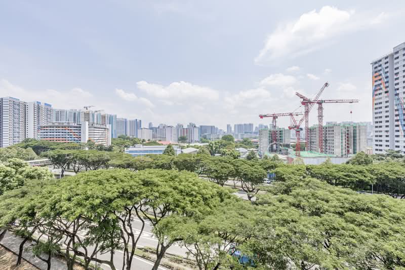 41 Sims Drive, 41 Sims Drive, 2 Bedrooms, 818 sqft, HDB Flat For Sale, by Elaine Wong, 500237870 - Exterior - PropertyGuru.com.sg