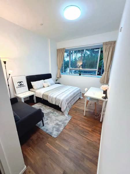 Kerrisdale, 30 Sturdee Road, Room Rental, 100 sqft, Condominium For Rent, by ling, 500237873 - Bedroom - PropertyGuru.com.sg