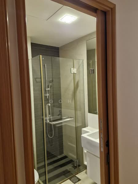 Park Infinia at Wee Nam, 2 Lincoln Road, 3 Bedrooms, 895 sqft, Condominium For Rent, by Goh ., 500237891 - Bathroom - PropertyGuru.com.sg