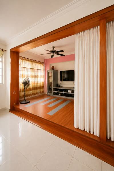 605 Woodlands Drive 42, 605 Woodlands Drive 42, 3 Bedrooms, 1,001 sqft, HDB Flat For Sale, by Asyraaf TCR, 500237896 - Living Room - PropertyGuru.com.sg