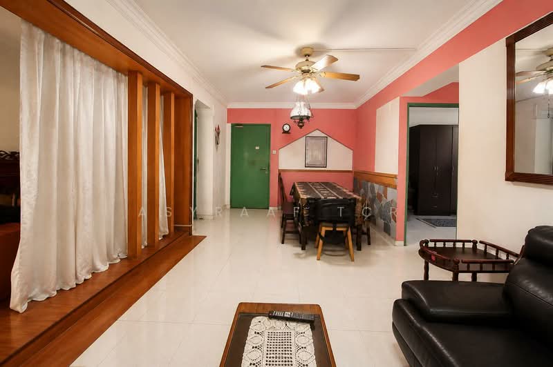 605 Woodlands Drive 42, 605 Woodlands Drive 42, 3 Bedrooms, 1,001 sqft, HDB Flat For Sale, by Asyraaf TCR, 500237896 - Living Room - PropertyGuru.com.sg