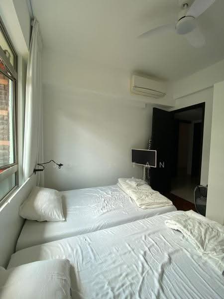 The Blossomvale, 900 Dunearn Road, 3 Bedrooms, 1,572 sqft, Condominium For Sale, by Joyce Tan, 500237906 - Bedroom 2 - PropertyGuru.com.sg