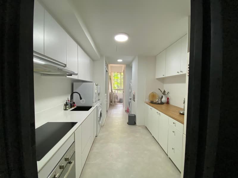 The Blossomvale, 900 Dunearn Road, 3 Bedrooms, 1,572 sqft, Condominium For Sale, by Joyce Tan, 500237906 - Kitchen - PropertyGuru.com.sg