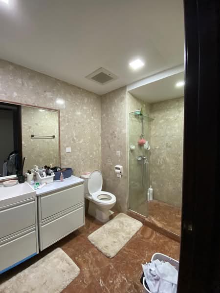 The Blossomvale, 900 Dunearn Road, 3 Bedrooms, 1,572 sqft, Condominium For Sale, by Joyce Tan, 500237906 - Ensuite Bathroom - PropertyGuru.com.sg