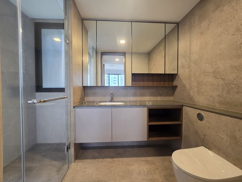 Norwood Grand, 2 Champions Way, 4 Bedrooms, 1,173 sqft, Condominium For Rent, by Don Lim, 500237913 - Bathroom - PropertyGuru.com.sg
