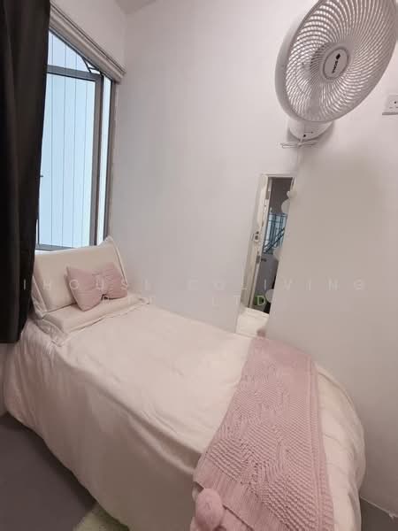 Kerrisdale, 30 Sturdee Road, Room Rental, 100 sqft, Condominium For Rent, by ling, 500237928 - Bedroom - PropertyGuru.com.sg