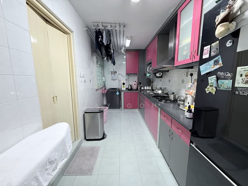 104A Edgefield Plains, 104A Edgefield Plains, 3 Bedrooms, 1,184 sqft, HDB Flat For Rent, by Jay Goh, 500237938 - Kitchen - PropertyGuru.com.sg