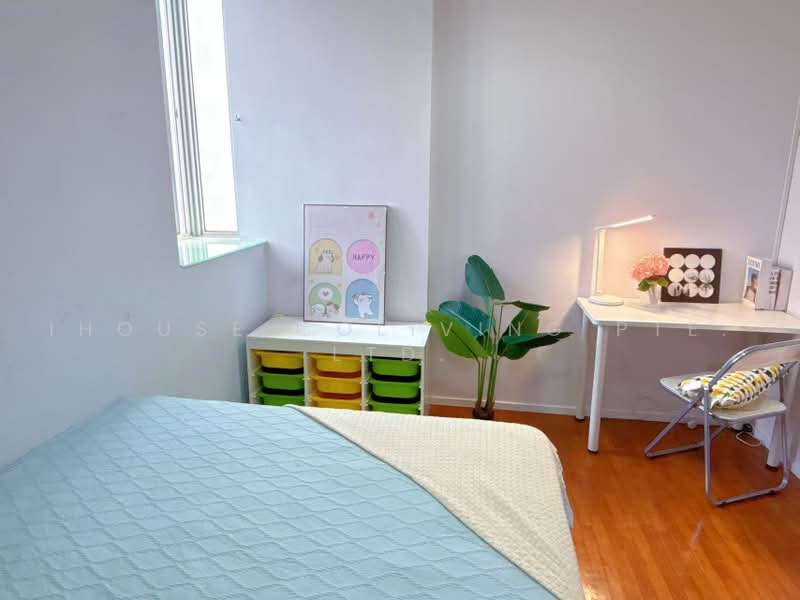 Kerrisdale, 30 Sturdee Road, Room Rental, 100 sqft, Condominium For Rent, by ling, 500237942 - Bedroom - PropertyGuru.com.sg