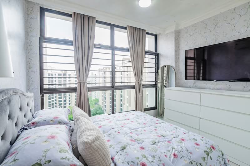 470 Segar Road, 470 Segar Road, 3 Bedrooms, 969 sqft, HDB Flat For Sale, by ADNIX LIU, 500237947 - Bedroom - PropertyGuru.com.sg