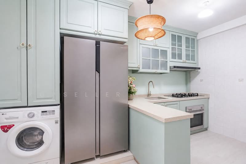 470 Segar Road, 470 Segar Road, 3 Bedrooms, 969 sqft, HDB Flat For Sale, by ADNIX LIU, 500237947 - Kitchen - PropertyGuru.com.sg