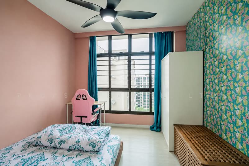 470 Segar Road, 470 Segar Road, 3 Bedrooms, 969 sqft, HDB Flat For Sale, by ADNIX LIU, 500237947 - Bedroom - PropertyGuru.com.sg