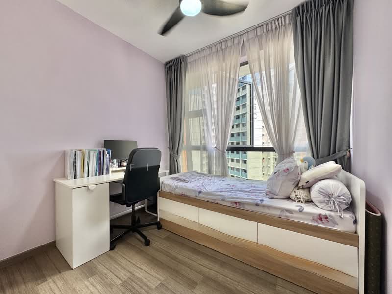 Blossom Residences, 32 Segar Road, 3 Bedrooms, 1,055 sqft, Condominium For Sale, by Taufik Batisah, 500237969 - Bedroom - PropertyGuru.com.sg
