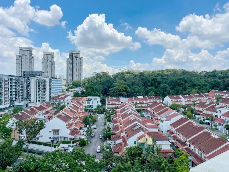 The Petals, 85 Hillview Avenue, Dairy Farm / Bukit Panjang / Choa Chu Kang, 2 Bedrooms, 1,119 sqft, Condominium For Sale, by Lester Ng, 500237972 - Exterior - PropertyGuru.com.sg