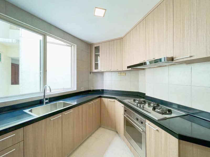 The Petals, 85 Hillview Avenue, Dairy Farm / Bukit Panjang / Choa Chu Kang, 2 Bedrooms, 1,119 sqft, Condominium For Sale, by Lester Ng, 500237972 - Kitchen - PropertyGuru.com.sg