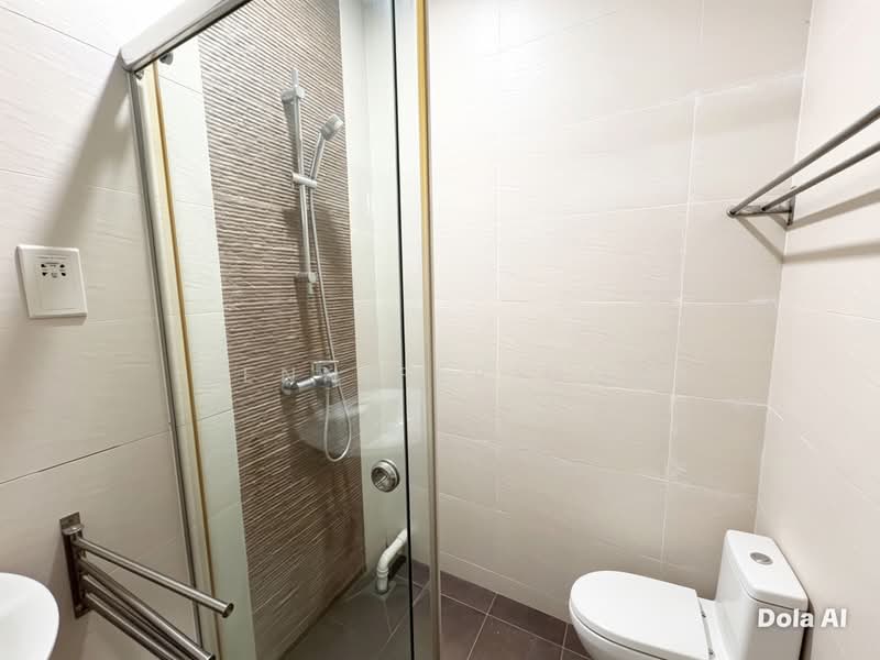 487285, 47 Sunbird Circle, Room Rental, 280 sqft, Semi-Detached House For Rent, by Jennifer Goh, 500238004 - Bathroom - PropertyGuru.com.sg