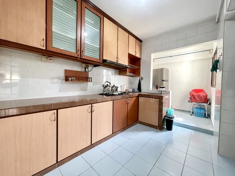 69 Redhill Close, 69 Redhill Close, 3 Bedrooms, 915 sqft, HDB Flat For Rent, by Wayne Chua, 500238014 - Kitchen - PropertyGuru.com.sg