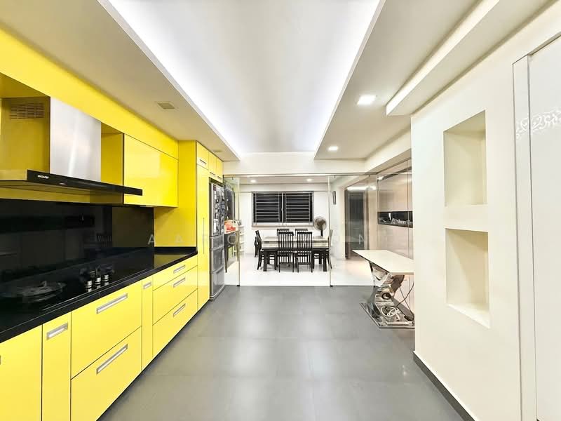894 Tampines Street 81, 894 Tampines Street 81, 4 Bedrooms, 1,571 sqft, HDB Flat For Sale, by Aaron Hong, 500238021 - Kitchen - PropertyGuru.com.sg