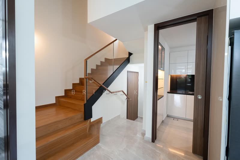 Belgravia Ace, 473 Belgravia Drive, Seletar / Yio Chu Kang, 5 Bedrooms, 4,058 sqft, Semi-Detached House For Sale, by Brian Koh, 500238027 - Kitchen - PropertyGuru.com.sg
