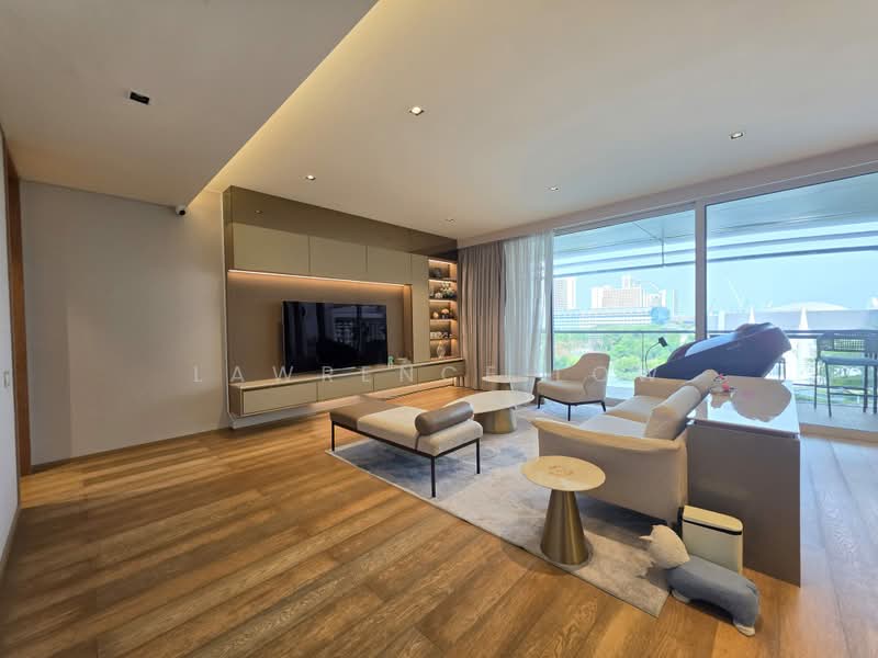 Eden Residences Capitol, 11 Stamford Road, 4 Bedrooms, 3,068 sqft, Condominium For Rent, by Lawrence Low, 500238030 - Living Room - PropertyGuru.com.sg