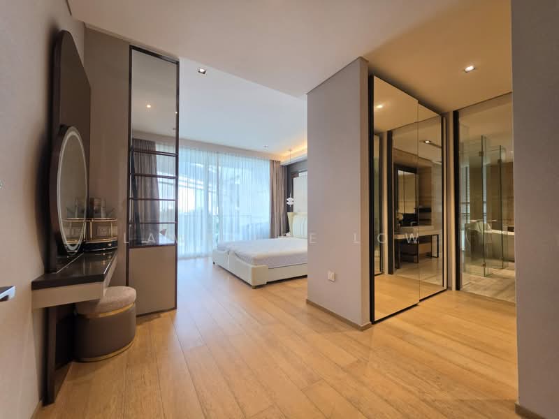 Eden Residences Capitol, 11 Stamford Road, 4 Bedrooms, 3,068 sqft, Condominium For Rent, by Lawrence Low, 500238030 - Bedroom - PropertyGuru.com.sg