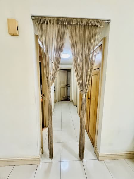 Parkview Apartments, 3 Bukit Batok Street 25, 3 Bedrooms, 1,119 sqft, Apartment For Sale, by Angie Ng, 500238043 - Interior - PropertyGuru.com.sg