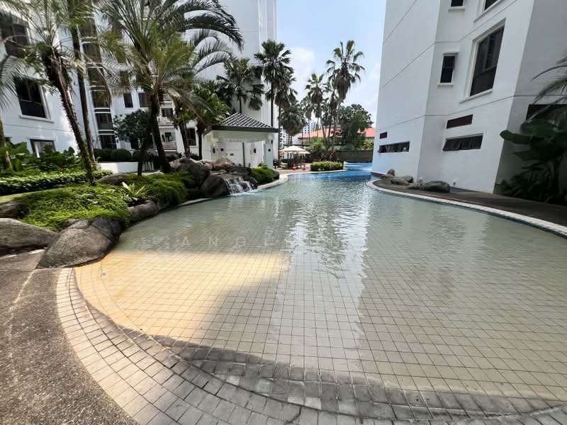 Parkview Apartments, 3 Bukit Batok Street 25, 3 Bedrooms, 1,119 sqft, Apartment For Sale, by Angie Ng, 500238043 - Exterior - PropertyGuru.com.sg