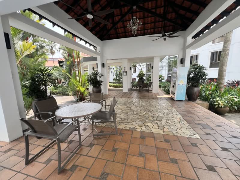 Parkview Apartments, 3 Bukit Batok Street 25, 3 Bedrooms, 1,119 sqft, Apartment For Sale, by Angie Ng, 500238043 - Exterior - PropertyGuru.com.sg