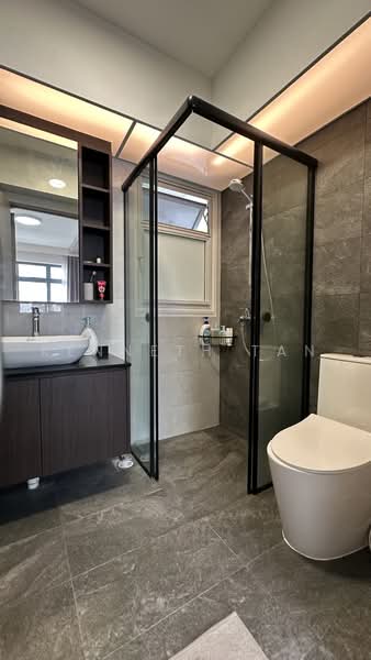 621A Tampines Street 61, 621A Tampines Street 61, 2 Bedrooms, 743 sqft, HDB Flat For Sale, by Kenneth Tan, 500238053 - Bathroom - PropertyGuru.com.sg