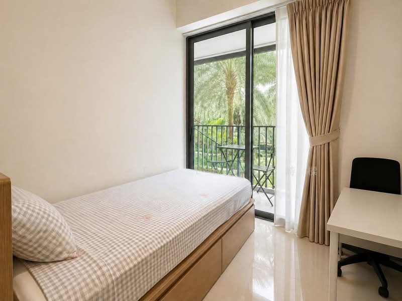 Coco Palms, 29 Pasir Ris Grove, 4 Bedrooms, 1,259 sqft, Condominium For Sale, by Javien Lee 李峙樑, 500238056 - Bedroom - PropertyGuru.com.sg
