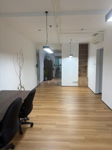 Oxley BizHub, 67 Ubi Road 1, 950 sqft, Light Industrial (B1) For Rent, by Vincent Lin, 500238063 - CommercialGuru.com.sg