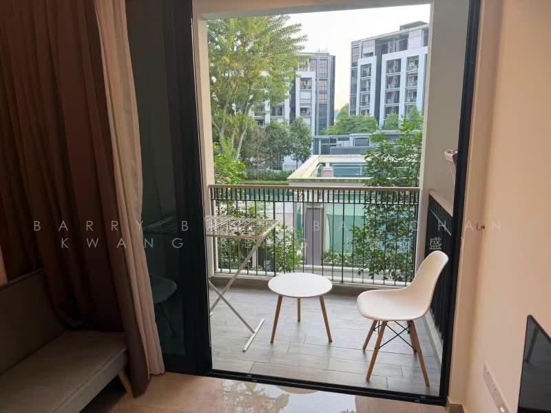 Mayfair Gardens, 8 Rifle Range Road, 1 Bedroom, 670 sqft, Condominium For Rent, by Barry Barnabas Chan Kwang Seng (曾冠盛), 500238067 - Balcony - PropertyGuru.com.sg