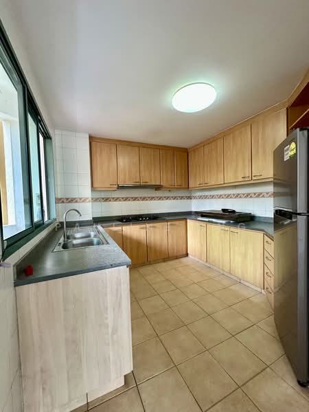 Yew Mei Green, 52 Choa Chu Kang North 6, 3 Bedrooms, 1,292 sqft, Condominium For Sale, by Pauline Png, 500238068 - Kitchen - PropertyGuru.com.sg
