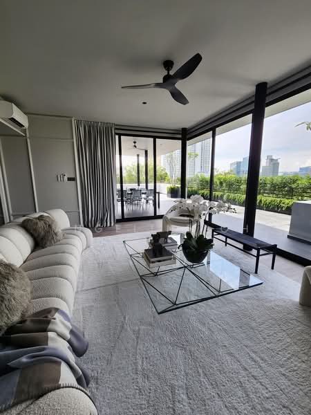 Zion Mansion, 23 Holland Rise, 5 Bedrooms, 3,400 sqft, Apartment For Rent, by Angeline Oh, 500238076 - Living Room - PropertyGuru.com.sg