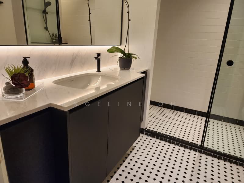 Zion Mansion, 23 Holland Rise, 5 Bedrooms, 3,400 sqft, Apartment For Rent, by Angeline Oh, 500238076 - Bathroom - PropertyGuru.com.sg
