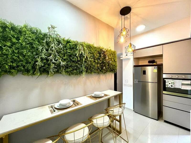 D'Nest, 131 Pasir Ris Grove, 3 Bedrooms, 936 sqft, Condominium For Rent, by Joseph Heng, 500238090 - Kitchen - PropertyGuru.com.sg