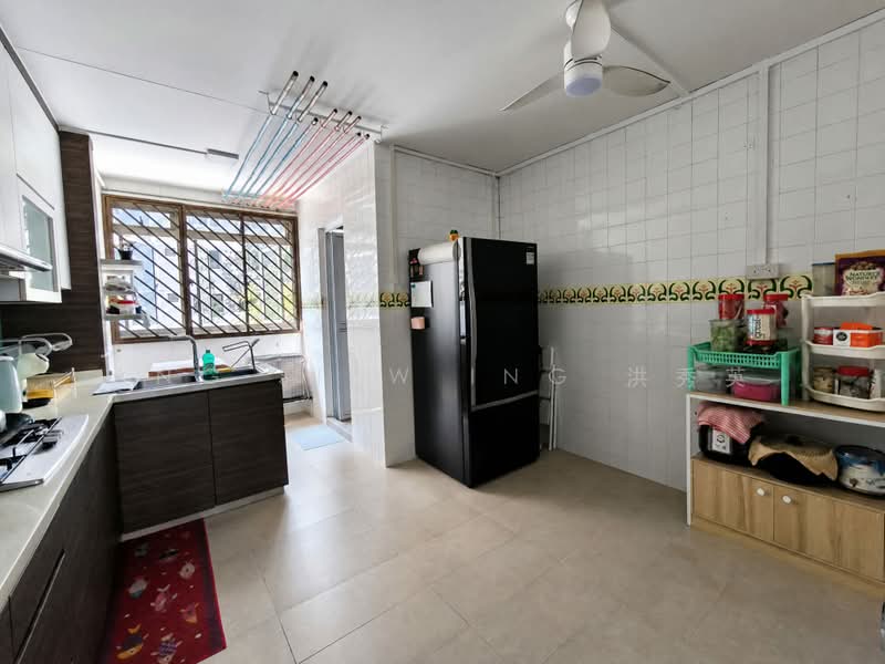 472 Pasir Ris Drive 6, 472 Pasir Ris Drive 6, 3 Bedrooms, 1,313 sqft, HDB Flat For Sale, by Ang Siew Ing 洪秀英, 500238095 - Kitchen - PropertyGuru.com.sg