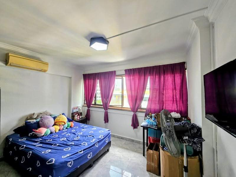 283 Yishun Avenue 6, 283 Yishun Avenue 6, Sembawang / Yishun, 3 Bedrooms, 1,162 sqft, HDB Flat For Sale, by Kamal ., 500238098 - Bedroom - PropertyGuru.com.sg
