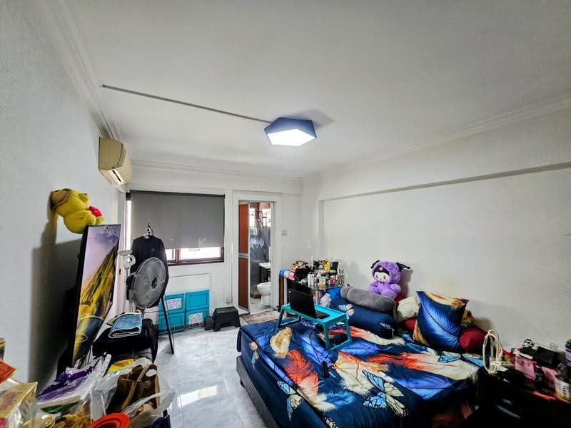 283 Yishun Avenue 6, 283 Yishun Avenue 6, Sembawang / Yishun, 3 Bedrooms, 1,162 sqft, HDB Flat For Sale, by Kamal ., 500238098 - Bedroom - PropertyGuru.com.sg