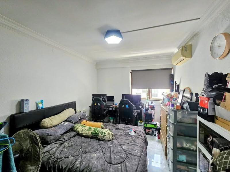 283 Yishun Avenue 6, 283 Yishun Avenue 6, Sembawang / Yishun, 3 Bedrooms, 1,162 sqft, HDB Flat For Sale, by Kamal ., 500238098 - Bedroom - PropertyGuru.com.sg