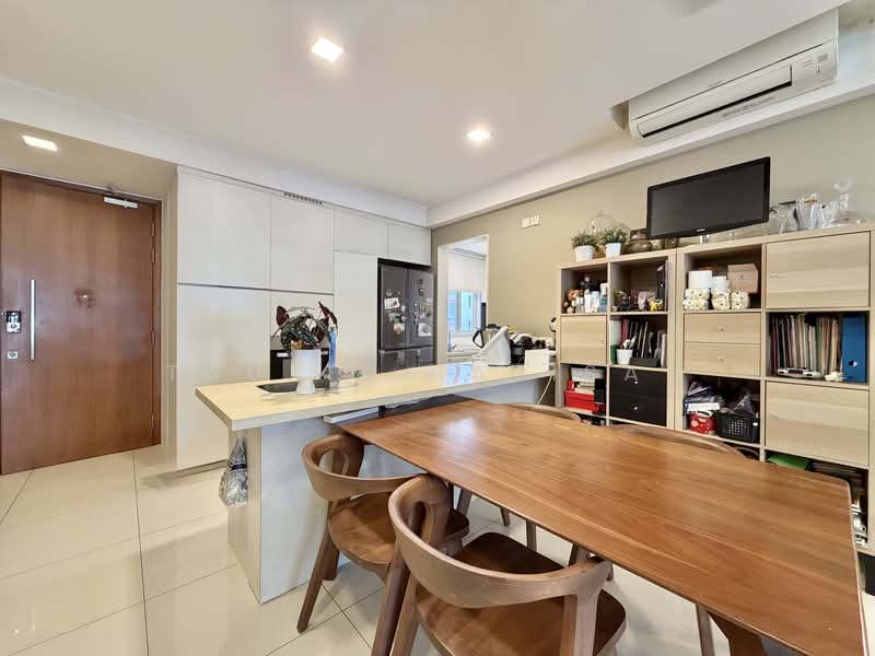 Mi Casa, 315 Choa Chu Kang Avenue 3, 3 Bedrooms, 1,324 sqft, Condominium For Sale, by Taufik Batisah, 500238099 - Kitchen - PropertyGuru.com.sg