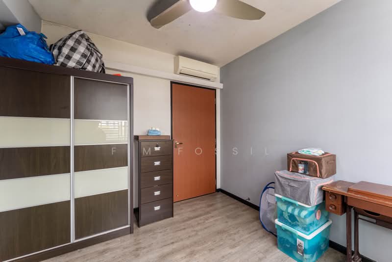 513D Yishun Street 51, 513D Yishun Street 51, 3 Bedrooms, 1,001 sqft, HDB Flat For Sale, by F M Fossil, 500238105 - Interior - PropertyGuru.com.sg