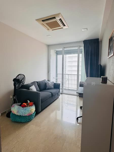 The Merlot, 101 Keng Lee Road, 1 Bedroom, 517 sqft, Apartment For Sale, by Jean Ang 诗吟, 500238110 - Living Room - PropertyGuru.com.sg