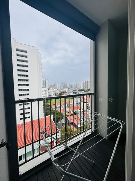 The Merlot, 101 Keng Lee Road, 1 Bedroom, 517 sqft, Apartment For Sale, by Jean Ang 诗吟, 500238110 - Balcony - PropertyGuru.com.sg