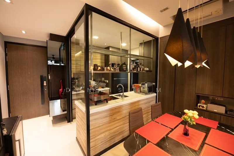 Three 11, 311 Upper Thomson Road, 3 Bedrooms, 1,023 sqft, Apartment For Sale, by Dennis Lim, 500238113 - Kitchen - PropertyGuru.com.sg